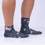 Sitting Kitty Turn Cuff Socks with Shimmer