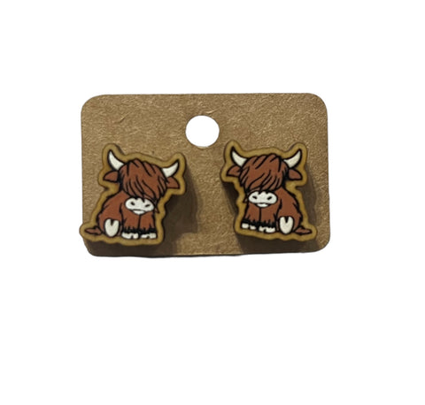 Wooden Highland Cow Studs