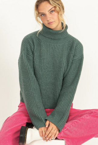 Oversized cropped 2025 turtleneck sweater