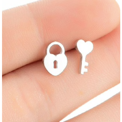 Lock and Key Mismatched Studs